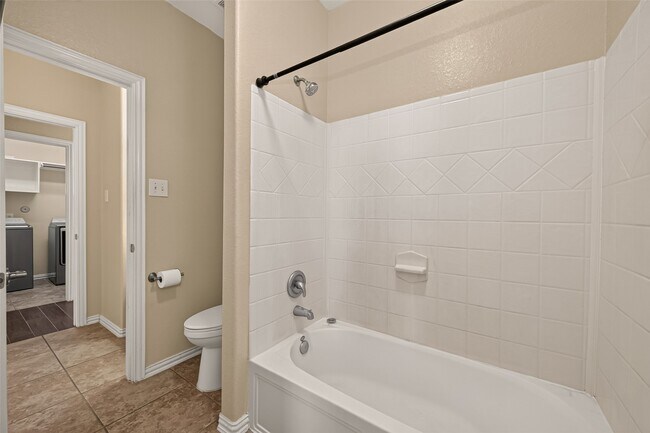 Building Photo - 12107 Redbud Brook Trail