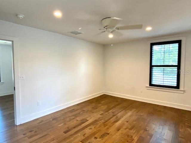 Building Photo - 3611 Bradenton Rd