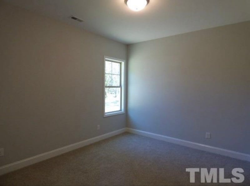 Building Photo - 108 Dogwood Ln