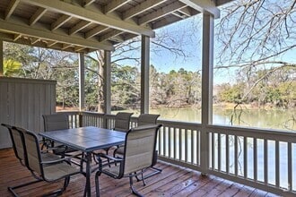 Building Photo - Completely remodeled and furnished Waterfr...