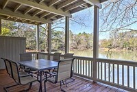 Building Photo - Completely remodeled and furnished Waterfr...