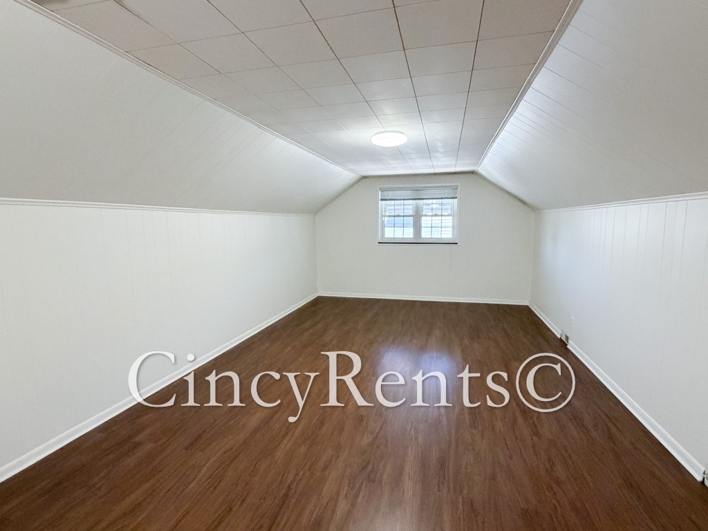 Building Photo - 2652 Bonnie Dr