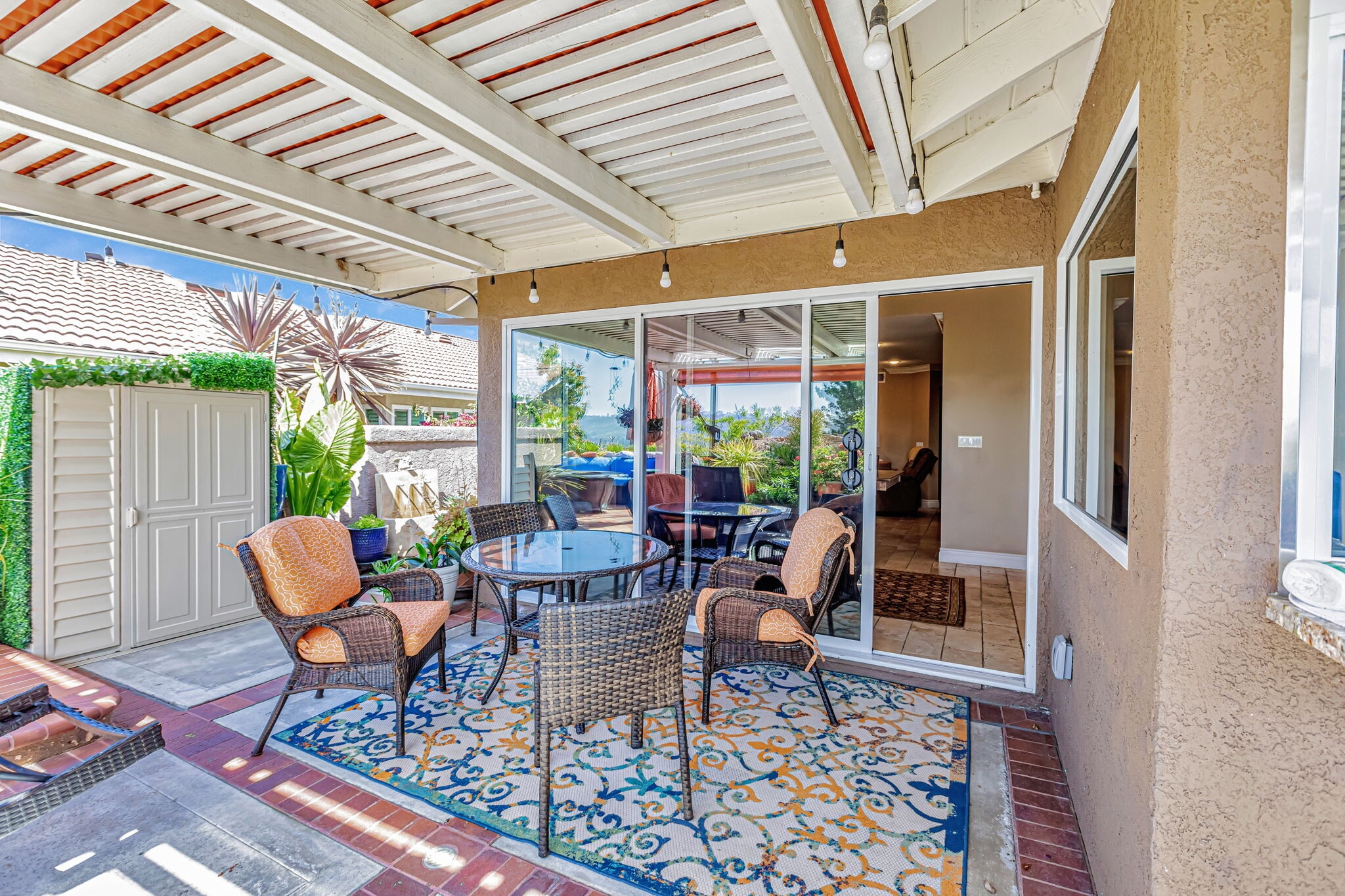 Building Photo - 27525 Paseo Toluca