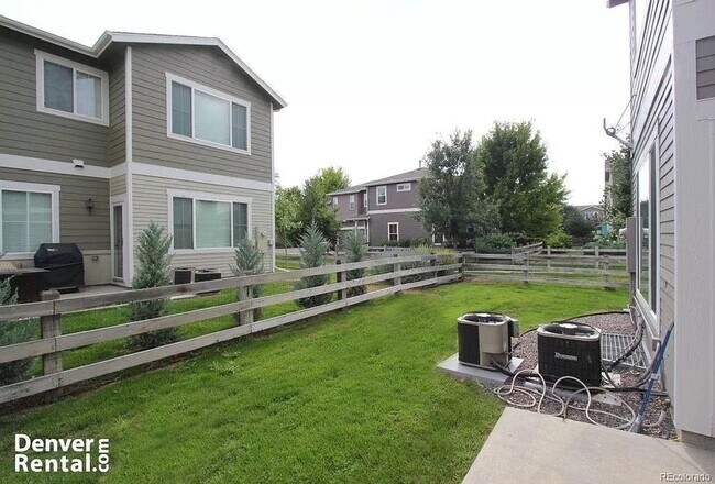 Building Photo - Beautiful Greenwood Village Three Bedroom Home in Gated Community