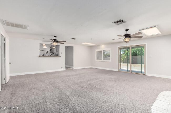 Building Photo - 4731 W Wescott Dr