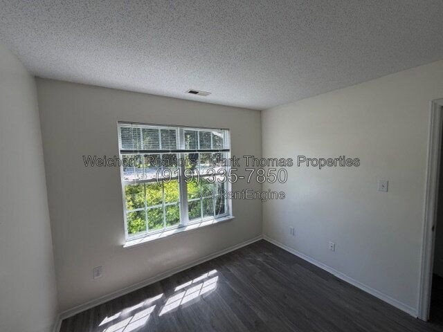 Building Photo - 6308 Saybrooke Dr