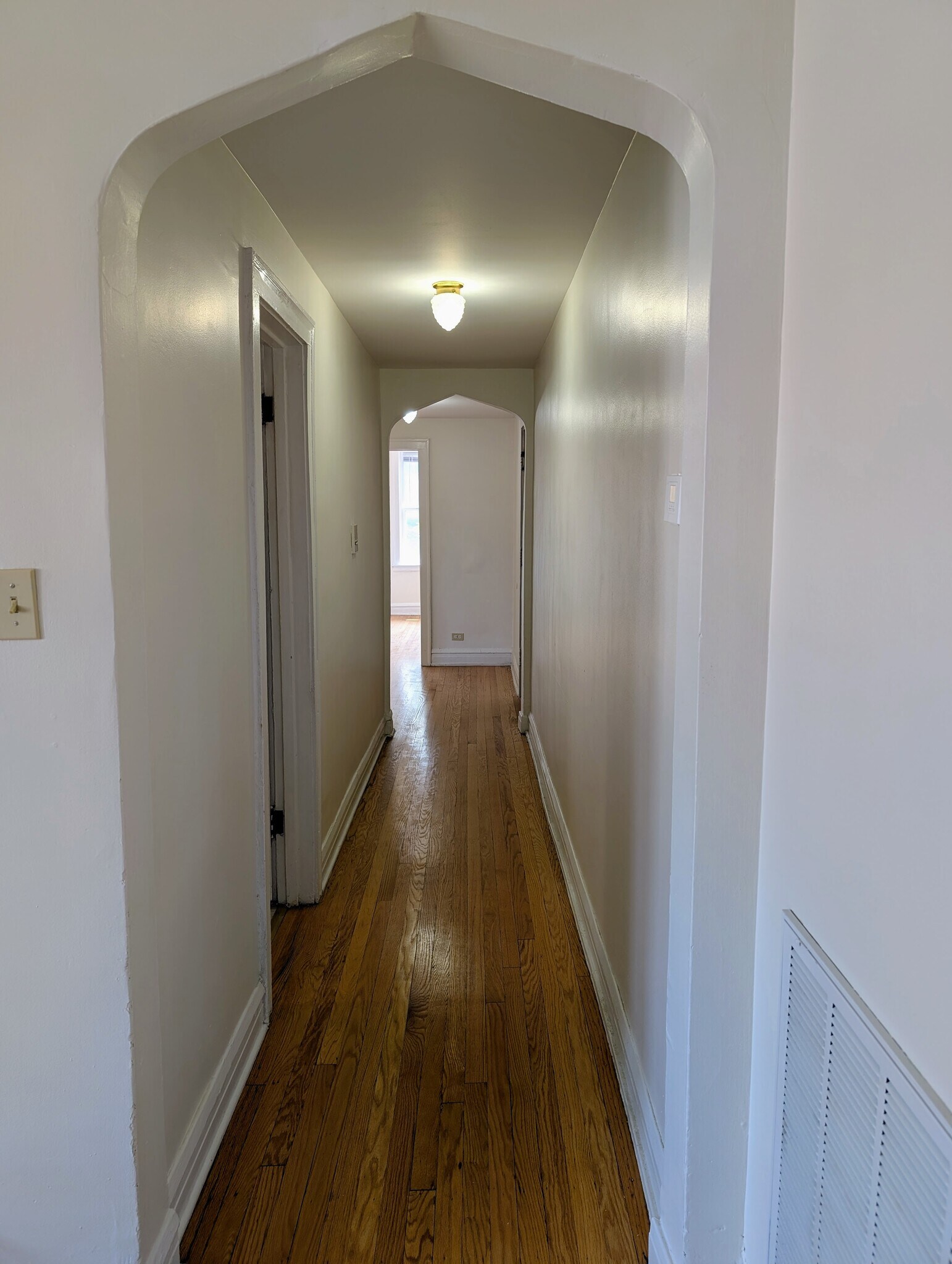Hallway - 3508 W Dickens Ave