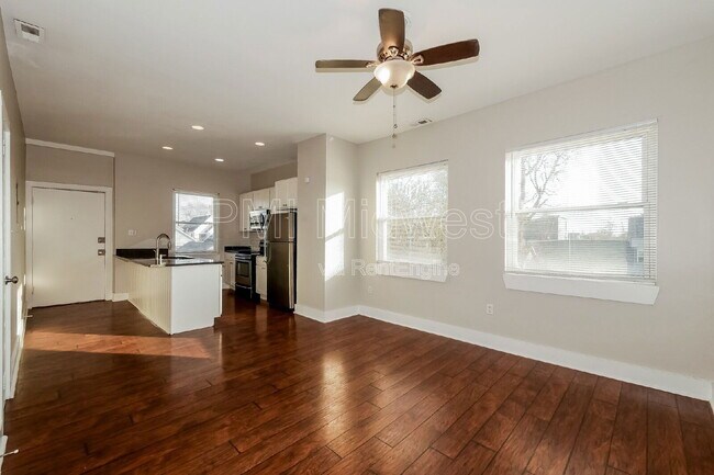 Building Photo - 2029 N College Ave