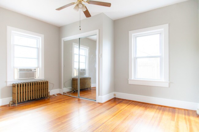 Building Photo - 4510 Dix st