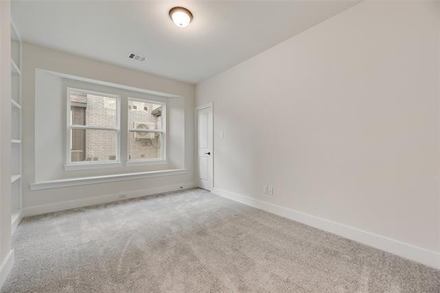 Building Photo - 1055 Modesto Dr