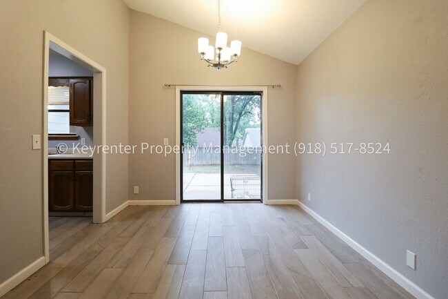 Building Photo - 3 Bedroom Gem in Union Schools! Available for Immediate Move In!