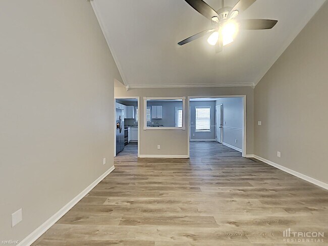 Building Photo - 1207 Bolton Dr