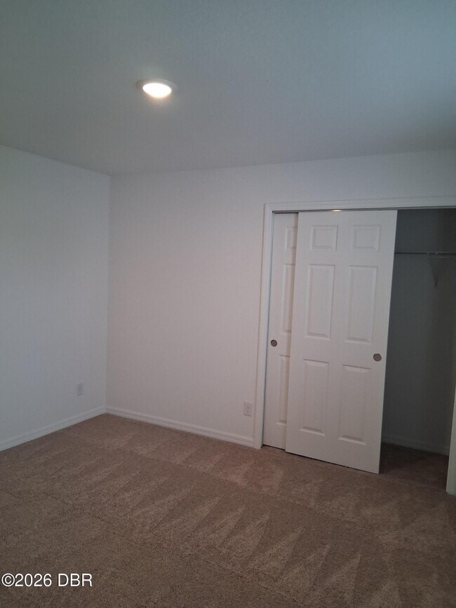 Building Photo - 663 Birdswill Ln