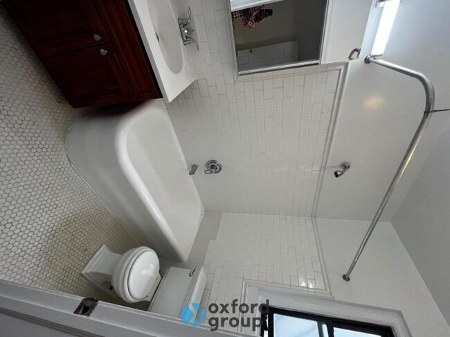 Building Photo - 1 bedroom in NEW YORK NY 10014
