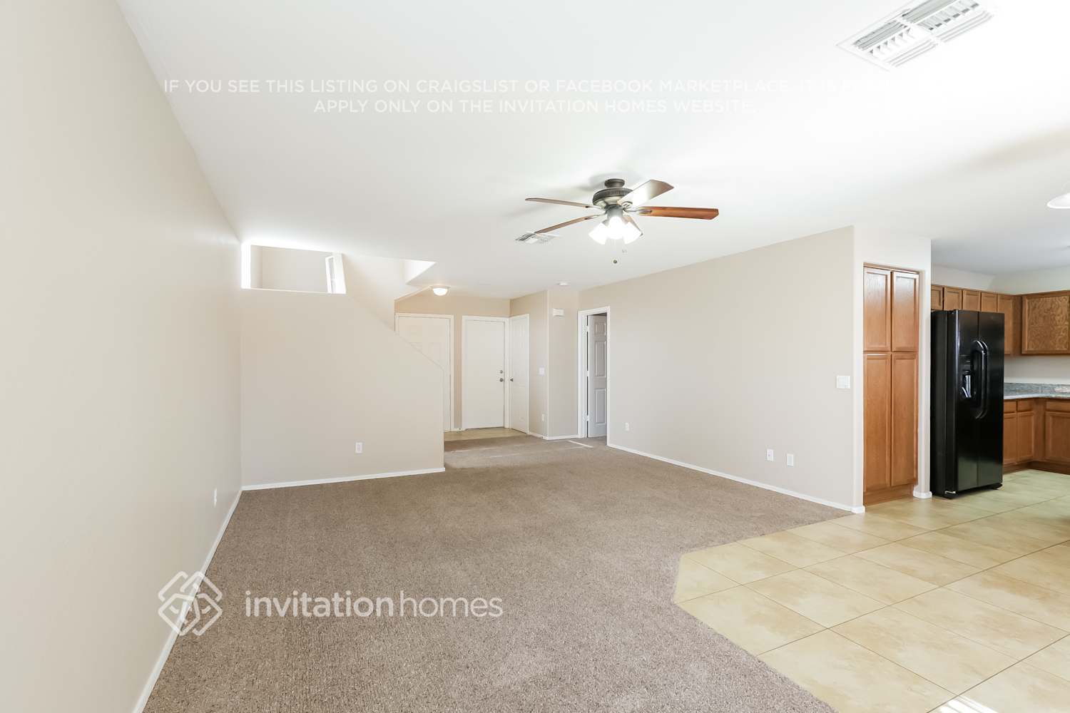 Building Photo - 11718 W Laurel Ln