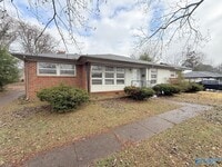 Building Photo - 2106 NW Sullivan Rd