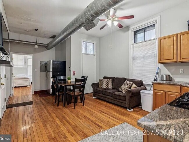 Building Photo - 3414 Spring Garden St