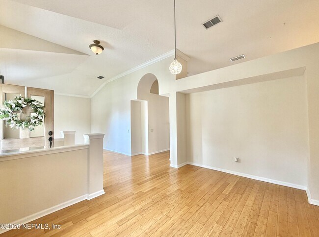 Building Photo - 12962 Brians Creek Dr