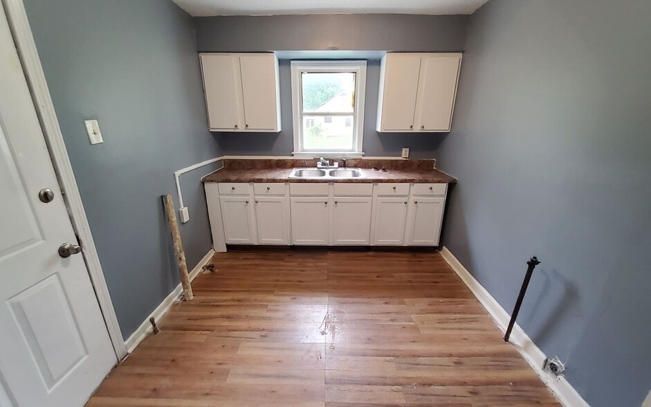 Building Photo - Welcome to your new home in West Memphis, AR!