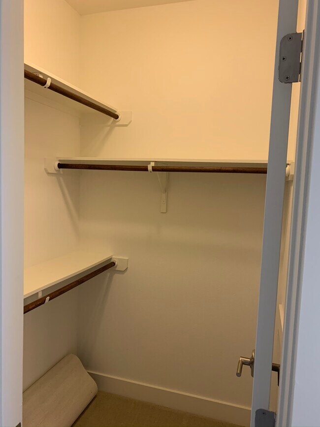 Secondary bedroom closet space - 1003 Linden St