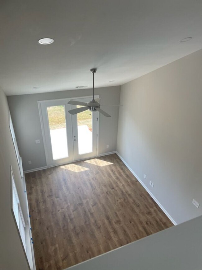 Building Photo - 3 BR 2.5 BA-  New Construction Townhouse for RENT