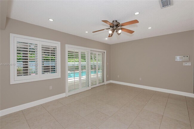 Building Photo - 1397 Harbour Side Dr