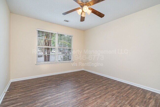 Building Photo - 16849 Greenlawn Hills Ct