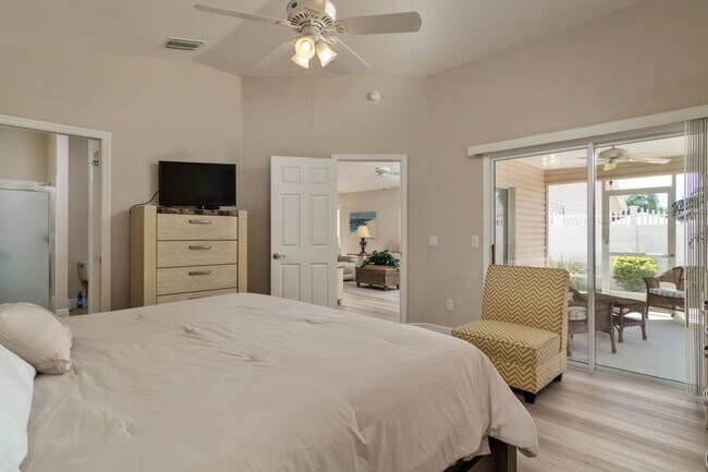 Building Photo - Furnished Annual Rental - Village of Hadley