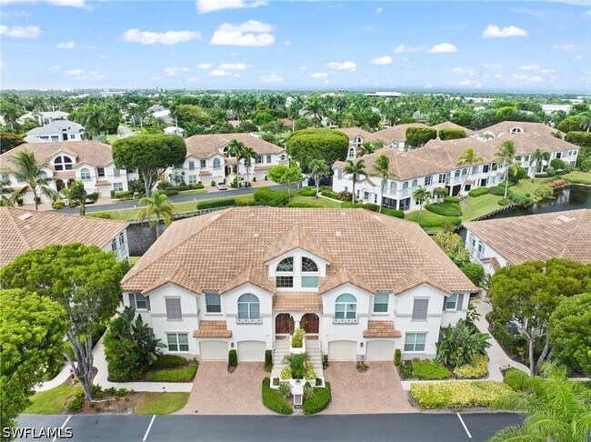 Building Photo - 142 Colonade Cir