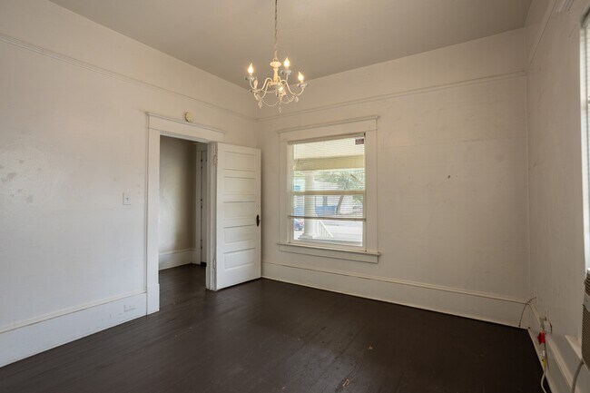 Building Photo - 278 Humboldt Ave