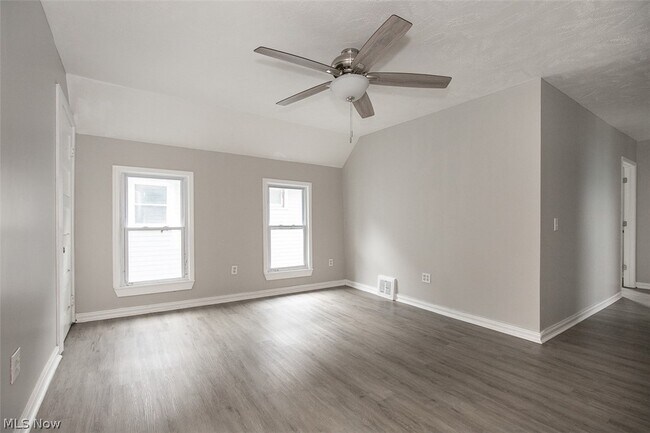 Building Photo - 3635 W 46th St