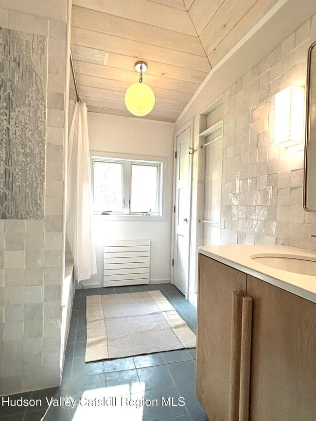 Building Photo - 299 Wittenberg Rd