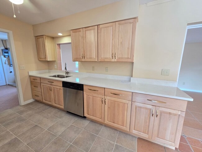 Building Photo - 3125 Irving St