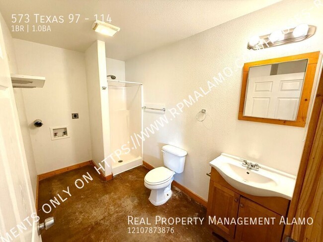 Building Photo - AVAILABLE NOW! 1 Bedroom / 1 Bath Lodge w/...