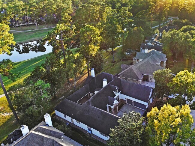 Building Photo - 22 New Green Ct