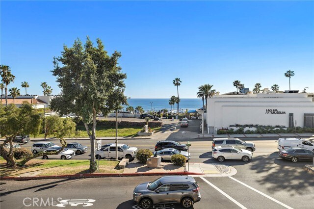 Building Photo - 245 Aster St