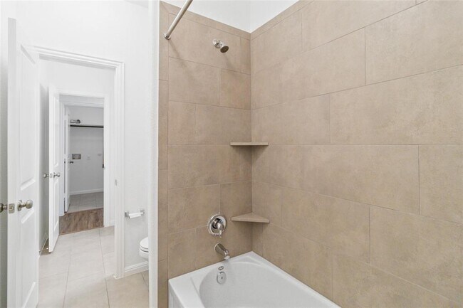 Building Photo - 158 Coronella Dr