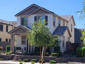 Building Photo - 2052 W El Cortez Trl