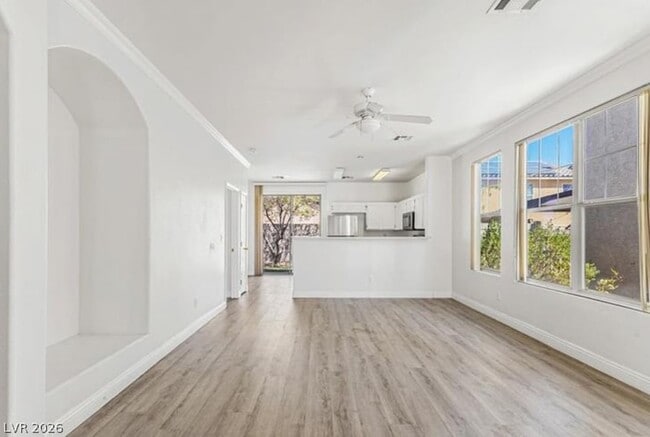 Building Photo - 2520 Bottle Palm Ct