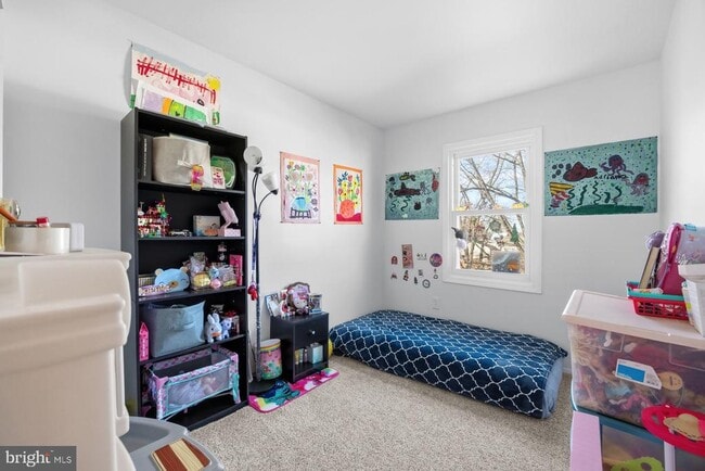 Building Photo - 9262 Byrd Dr