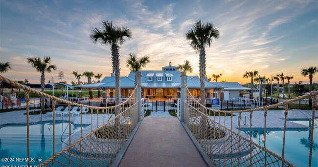 Building Photo - 18 Mellowood Ln