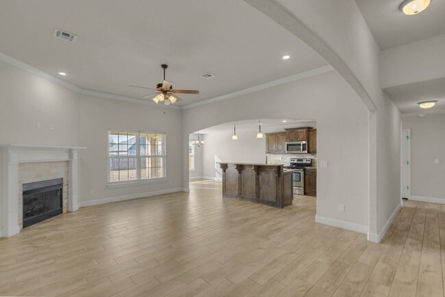 Building Photo - 1101 Chattie Dr