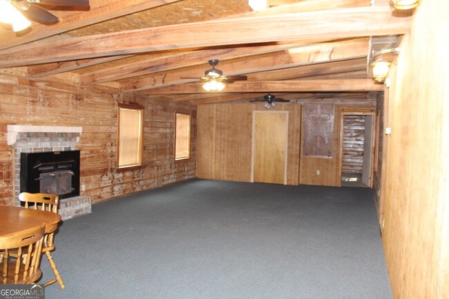 Building Photo - 663 W C Hodges Rd