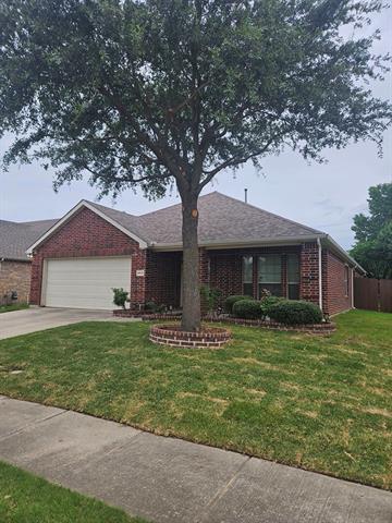 Building Photo - 9613 Sleepy Hollow Dr