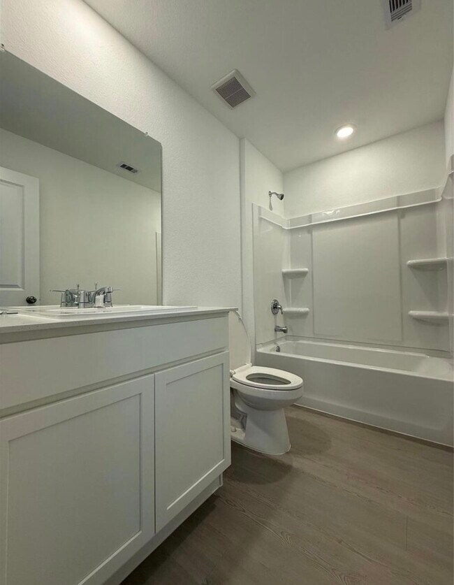 Building Photo - 14896 N Ascot Bend Cir