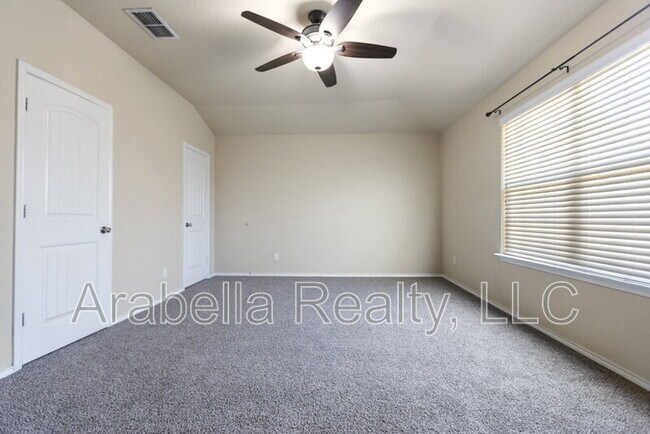 Building Photo - 11726 Caraway Hill