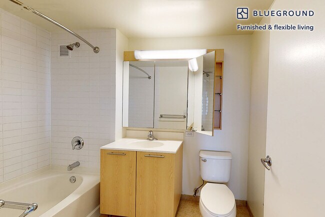 Building Photo - 27 Barker Ave