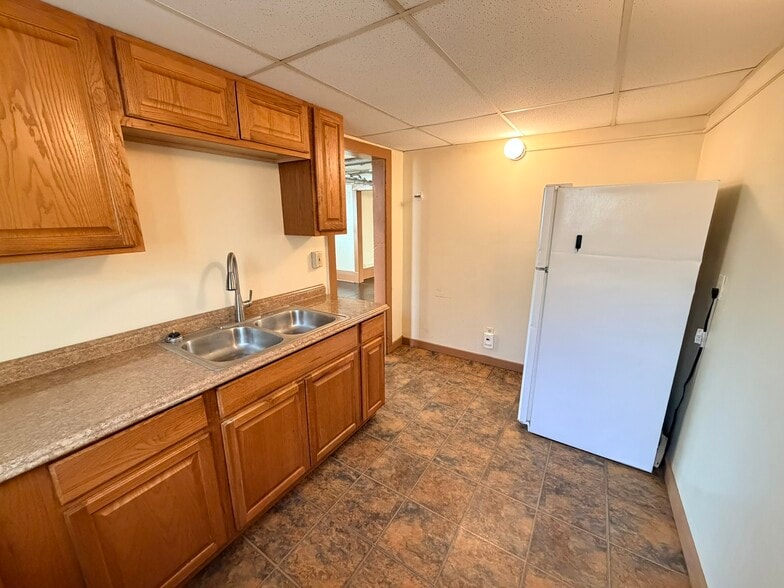 Building Photo - 7405 Detroit Ave