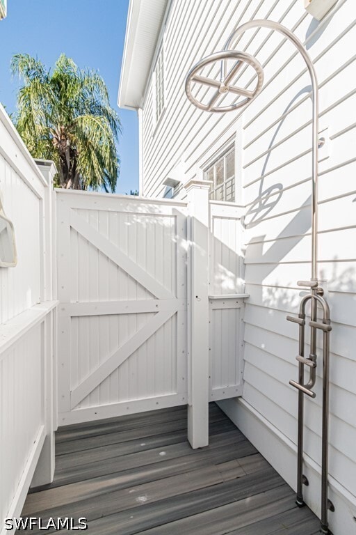 Building Photo - 287 11th Ave S