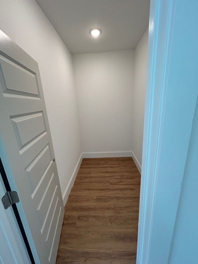 Building Photo - 4 Bedroom New Construction, 1 mile from Campus and Downtown